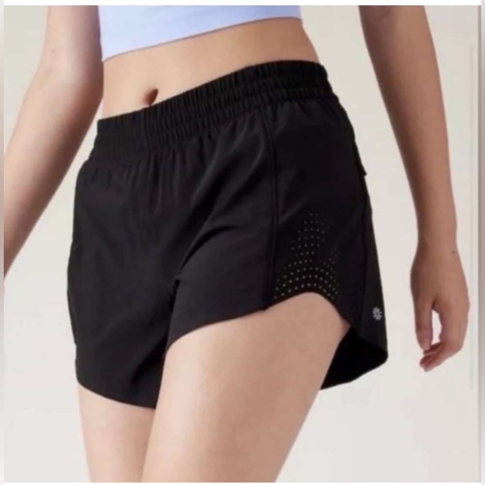 NWT Athleta 1X Hustle 3” Black Running Shorts